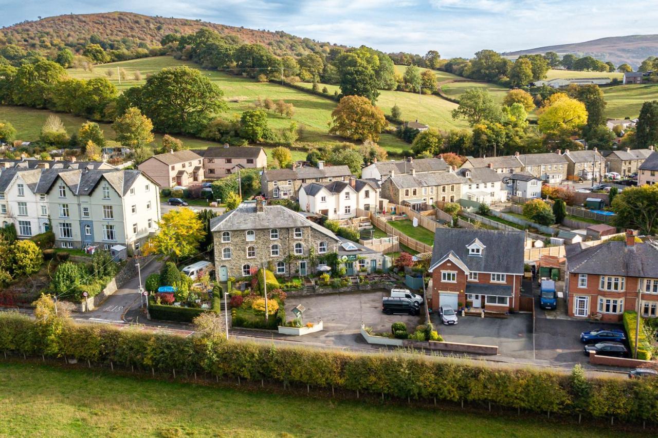 The Cedars Hotel Builth Wells Eksteriør billede