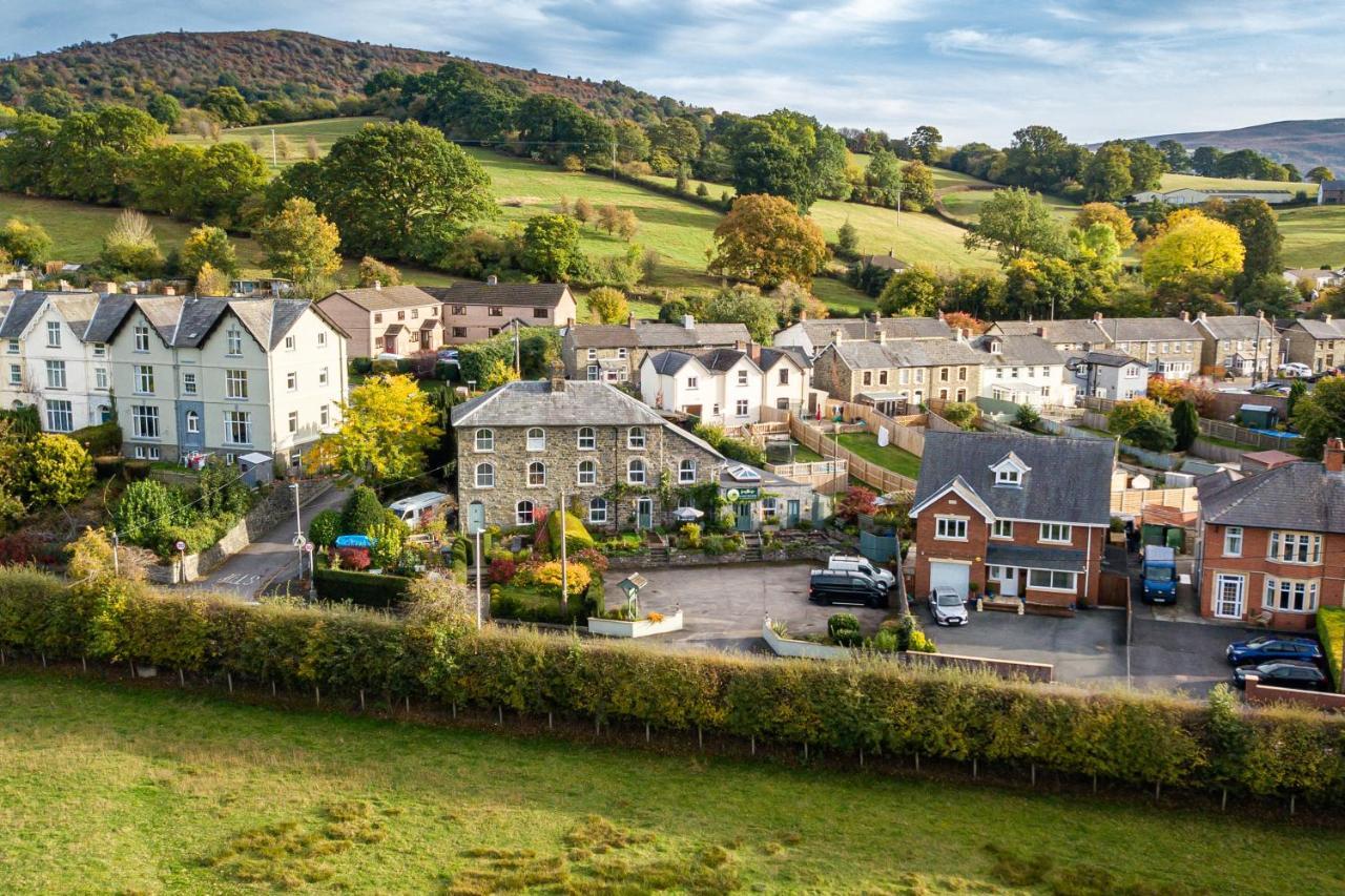 The Cedars Hotel Builth Wells Eksteriør billede